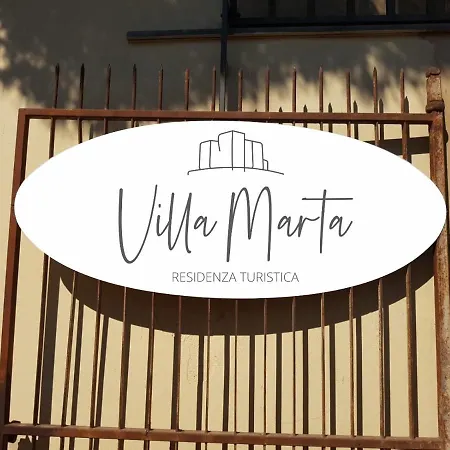 Marta A Due Passi Dalla Clinica Ortopedica Rizzoli E Da Santa Teresa