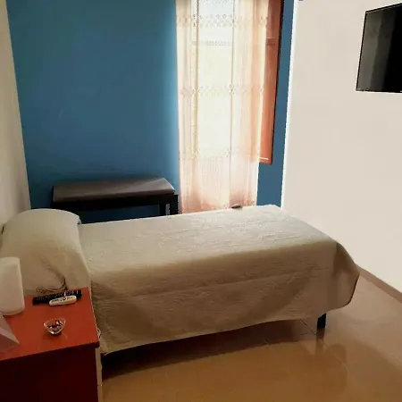 Marta A Due Passi Dalla Clinica Ortopedica Rizzoli E Da Santa Teresa * Bagheria